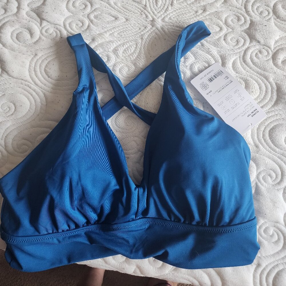 NEW blue Athleta cute bathing suit top